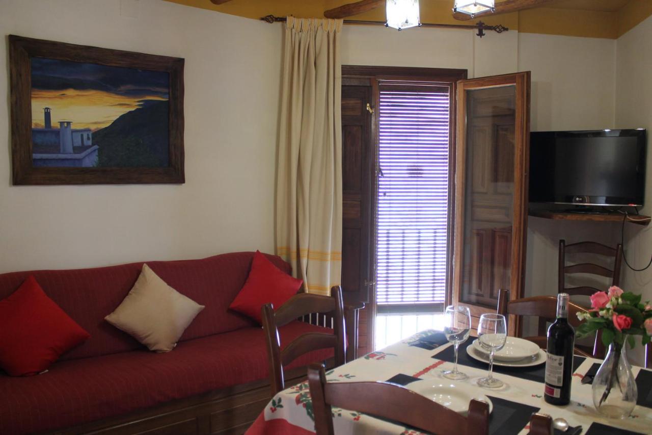 Apartamentos Rurales Rosendo: El Azahar Capileira Buitenkant foto
